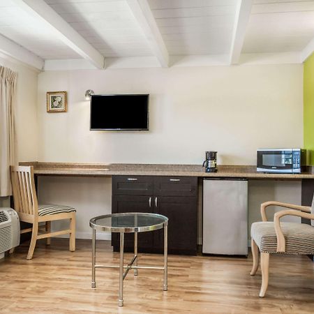 Travelodge By Wyndham Fairfield/Napa Valley Εξωτερικό φωτογραφία